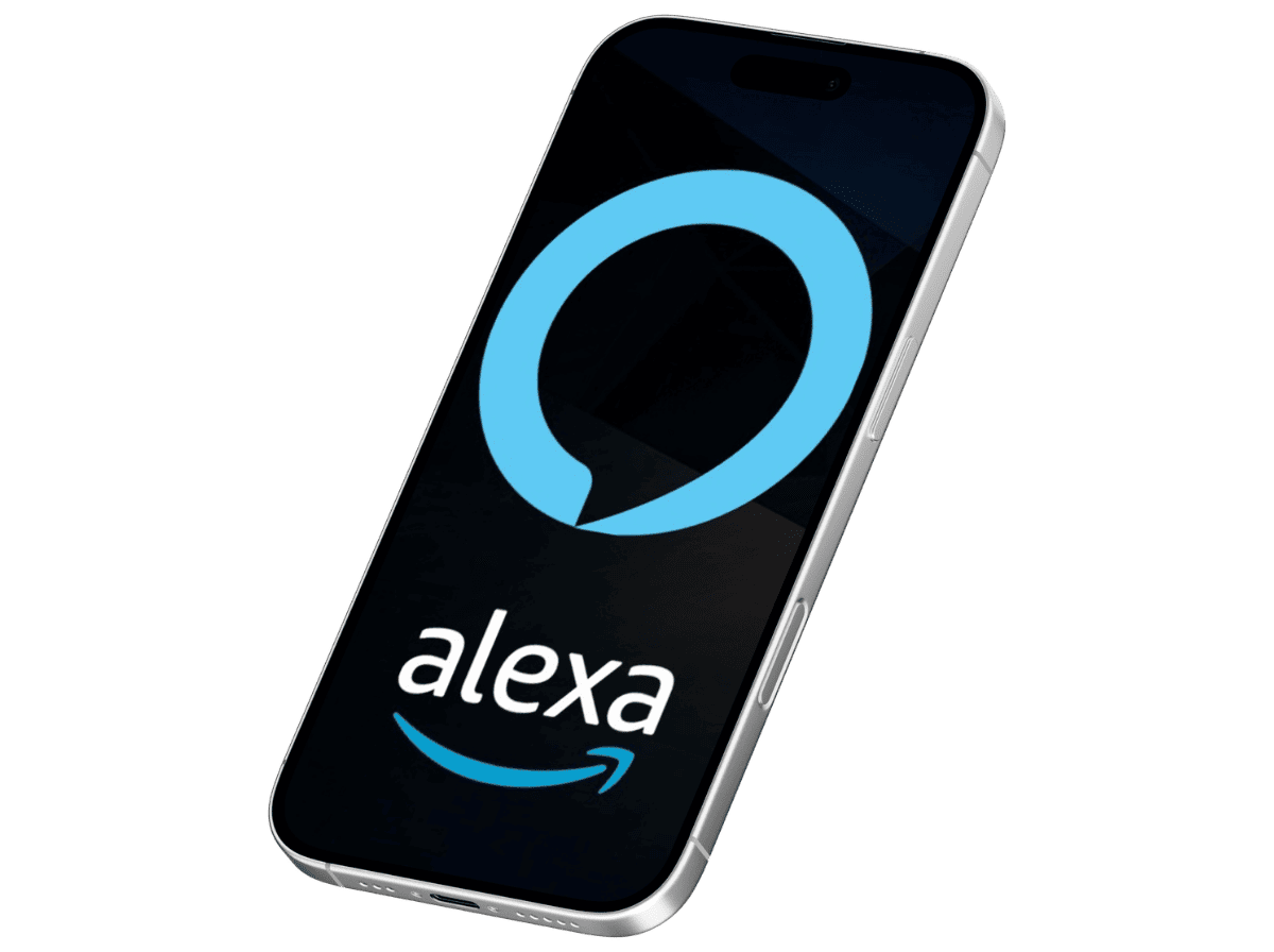 Smartphone exibindo o aplicativo Amazon Alexa com o logotipo azul da Alexa e o nome 'alexa' com o símbolo da Amazon, em uma tela escura.